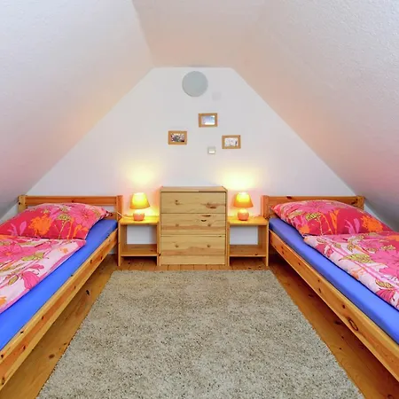 Casa vacanze Quaint Holiday In Negenborn With Forest Nearby